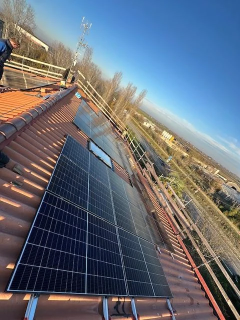 Pannelli fotovoltaici montaggio
